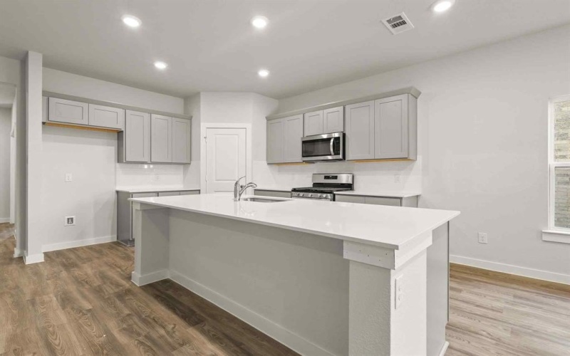 682 Scarlett Street, Forney, TX 75126, 5 Bedrooms Bedrooms, ,3 BathroomsBathrooms,Residential,For Sale,682 Scarlett Street,20784109
