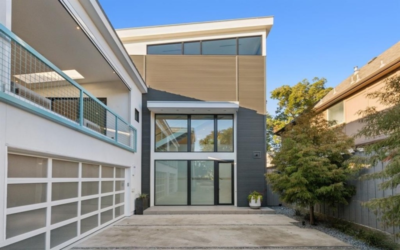 5103 Vickery Boulevard, Dallas, TX 75206, 2 Bedrooms Bedrooms, ,3 BathroomsBathrooms,Residential,For Sale,5103 Vickery Boulevard,20777722
