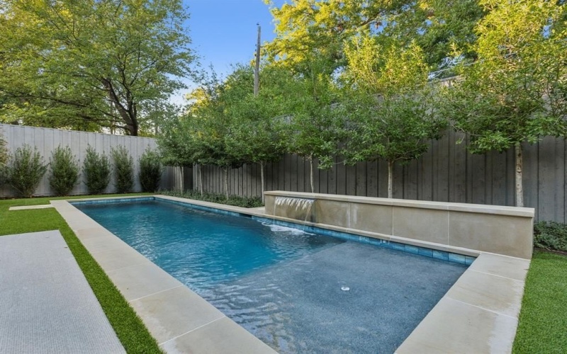5103 Vickery Boulevard, Dallas, TX 75206, 2 Bedrooms Bedrooms, ,3 BathroomsBathrooms,Residential,For Sale,5103 Vickery Boulevard,20777722