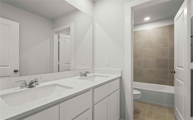 677 Scarlett Street, Forney, TX 75126, 5 Habitaciones Habitaciones , ,3 BañosBaños,Residential,En Venta,677 Scarlett Street,20784119
