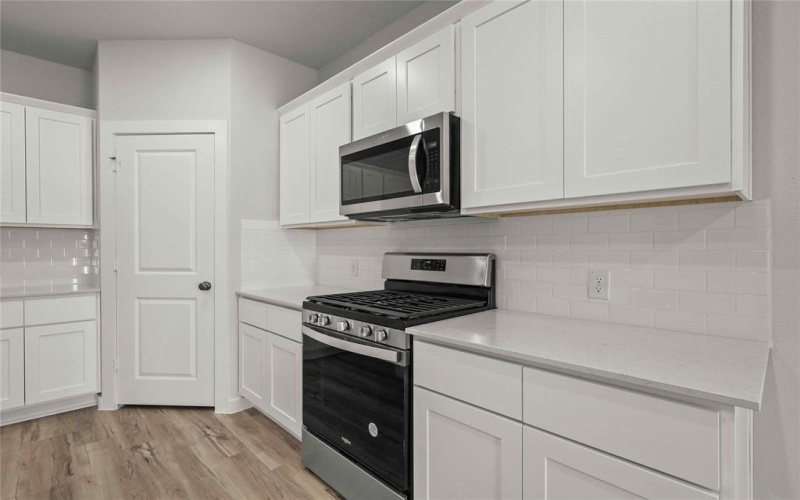 677 Scarlett Street, Forney, TX 75126, 5 Habitaciones Habitaciones , ,3 BañosBaños,Residential,En Venta,677 Scarlett Street,20784119