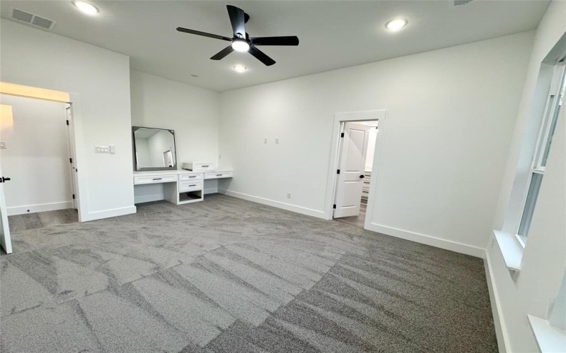 3210 Houston Street, Greenville, TX 75401, 4 Bedrooms Bedrooms, ,2 BathroomsBathrooms,Residential,For Sale,3210 Houston Street,20777878