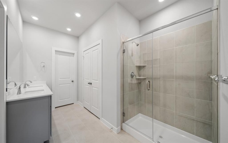 747 Carson Drive, Forney, TX 75126, 5 Bedrooms Bedrooms, ,5 BathroomsBathrooms,Residential,For Sale,747 Carson Drive,20784130