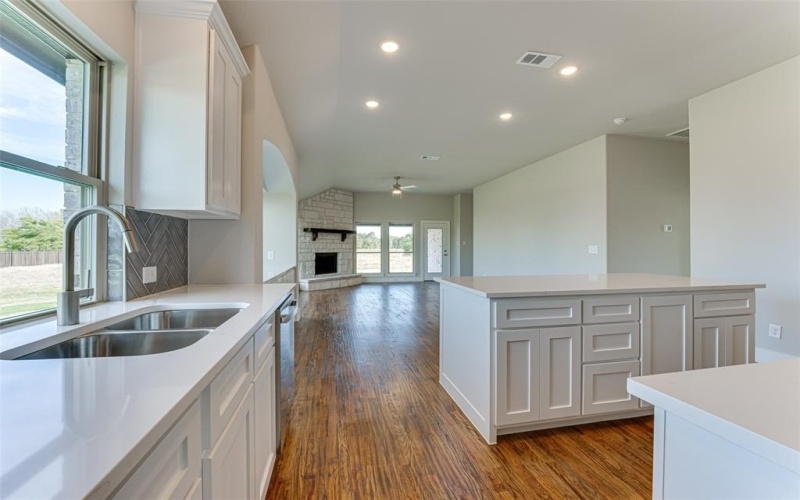 3541 Meadow View Lane, Greenville, TX 75402, 4 Bedrooms Bedrooms, ,2 BathroomsBathrooms,Residential,For Sale,3541 Meadow View Lane,20784196