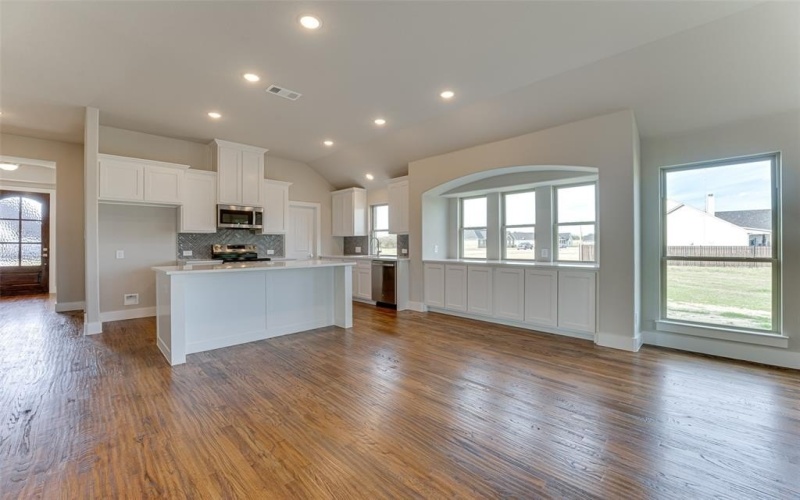 3541 Meadow View Lane, Greenville, TX 75402, 4 Bedrooms Bedrooms, ,2 BathroomsBathrooms,Residential,For Sale,3541 Meadow View Lane,20784196
