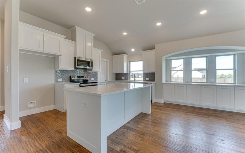3541 Meadow View Lane, Greenville, TX 75402, 4 Bedrooms Bedrooms, ,2 BathroomsBathrooms,Residential,For Sale,3541 Meadow View Lane,20784196