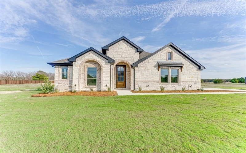 3541 Meadow View Lane, Greenville, TX 75402, 4 Bedrooms Bedrooms, ,2 BathroomsBathrooms,Residential,For Sale,3541 Meadow View Lane,20784196