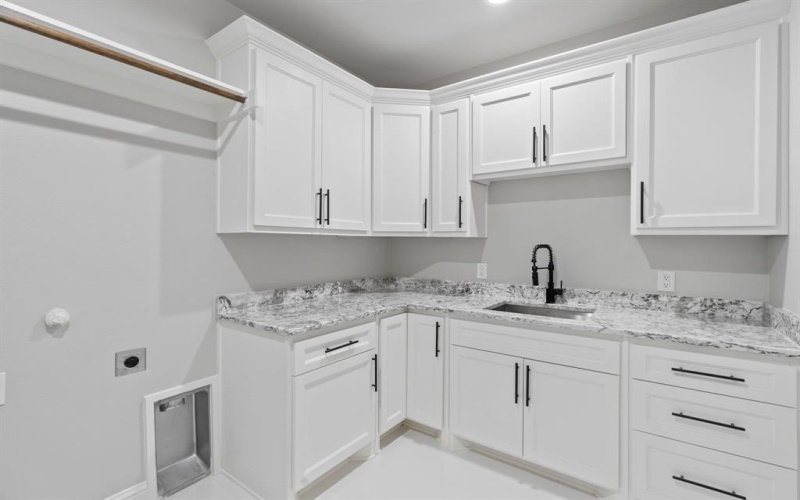 1331 Greycrest Terrace, Midlothian, TX 76065, 4 Habitaciones Habitaciones , ,3 BañosBaños,Residential,En Venta,1331 Greycrest Terrace,20784385