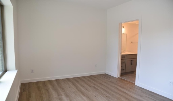 7370 Rural Avenue, Dallas, TX 75235, 1 Bedroom Bedrooms, ,1 BathroomBathrooms,Residential Lease,For Rent,7370 Rural Avenue,20784393