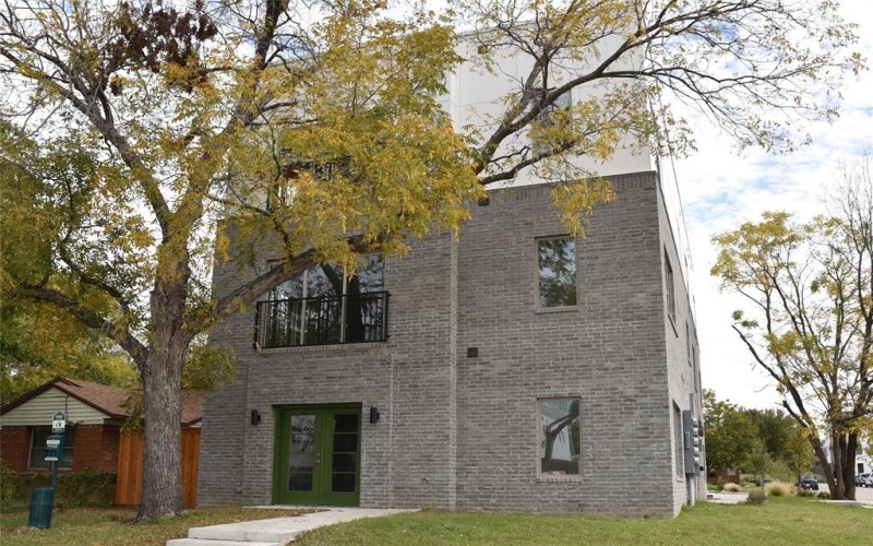 7370 Rural Avenue, Dallas, TX 75235, 1 Bedroom Bedrooms, ,1 BathroomBathrooms,Residential Lease,For Rent,7370 Rural Avenue,20784393