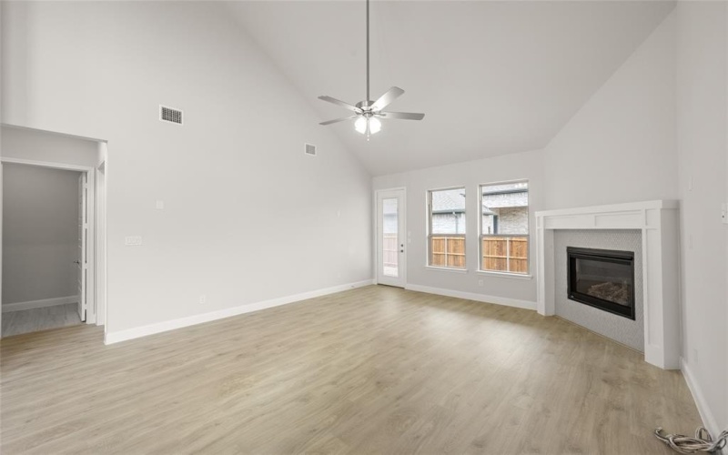 1009 Wasatch Court, Burleson, TX 76028, 5 Bedrooms Bedrooms, ,5 BathroomsBathrooms,Residential,For Sale,1009 Wasatch Court,20778177