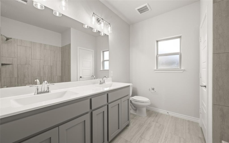 1009 Wasatch Court, Burleson, TX 76028, 5 Bedrooms Bedrooms, ,5 BathroomsBathrooms,Residential,For Sale,1009 Wasatch Court,20778177