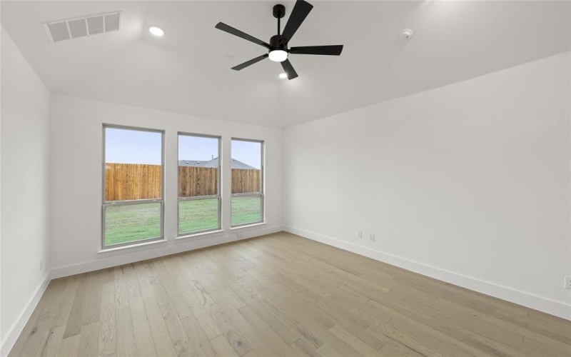 716 Stearman Lane, Fate, TX 75087, 4 Bedrooms Bedrooms, ,3 BathroomsBathrooms,Residential,For Sale,716 Stearman Lane,20784774