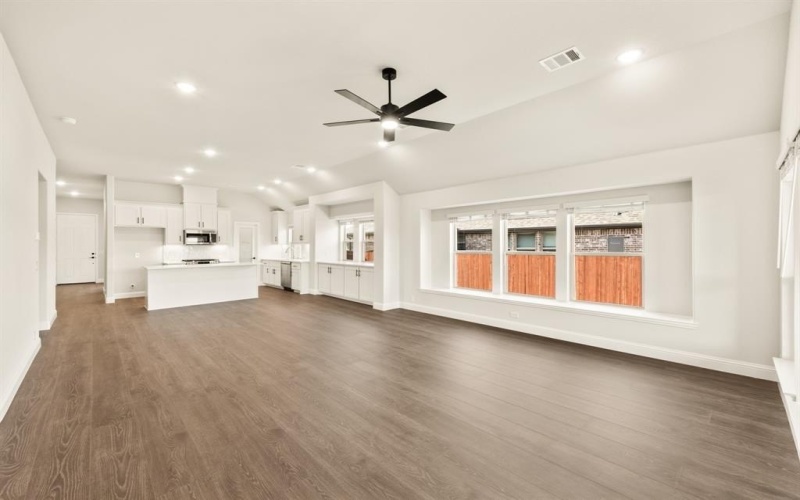 3732 Topeka Trail, Crandall, TX 75114, 4 Bedrooms Bedrooms, ,3 BathroomsBathrooms,Residential,For Sale,3732 Topeka Trail,20778357