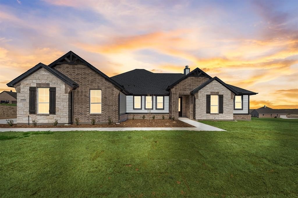 135 Llanos Drive, Decatur, TX 76234, 4 Bedrooms Bedrooms, ,3 BathroomsBathrooms,Residential,For Sale,135 Llanos Drive,20784934