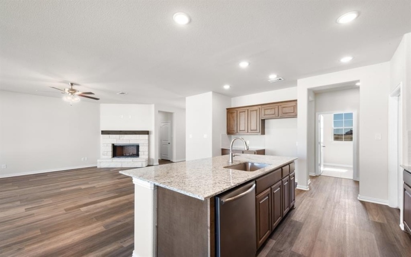 135 Llanos Drive, Decatur, TX 76234, 4 Bedrooms Bedrooms, ,3 BathroomsBathrooms,Residential,For Sale,135 Llanos Drive,20784934