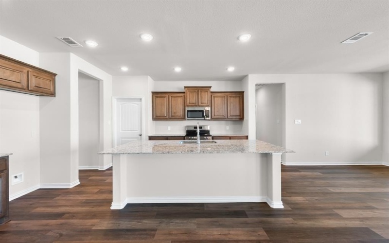 135 Llanos Drive, Decatur, TX 76234, 4 Bedrooms Bedrooms, ,3 BathroomsBathrooms,Residential,For Sale,135 Llanos Drive,20784934