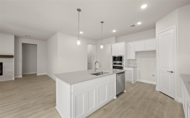 265 Allegheny Drive, Burleson, TX 76028, 4 Habitaciones Habitaciones , ,3 BañosBaños,Residential,En Venta,265 Allegheny Drive,20778567