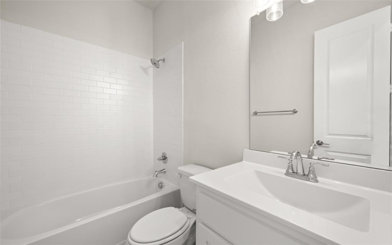 265 Allegheny Drive, Burleson, TX 76028, 4 Habitaciones Habitaciones , ,3 BañosBaños,Residential,En Venta,265 Allegheny Drive,20778567