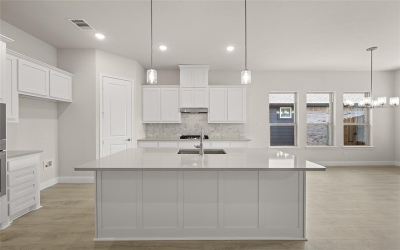 265 Allegheny Drive, Burleson, TX 76028, 4 Habitaciones Habitaciones , ,3 BañosBaños,Residential,En Venta,265 Allegheny Drive,20778567