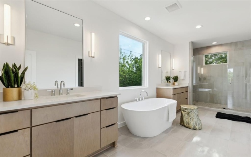 4916 Wateka Drive, Dallas, TX 75209, 5 Bedrooms Bedrooms, ,5 BathroomsBathrooms,Residential,For Sale,4916 Wateka Drive,20778601