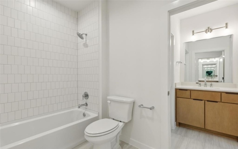 4916 Wateka Drive, Dallas, TX 75209, 5 Bedrooms Bedrooms, ,5 BathroomsBathrooms,Residential,For Sale,4916 Wateka Drive,20778601