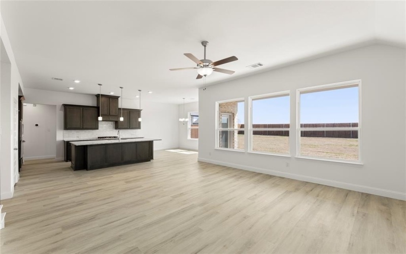 506 Fort Davis, Forney, TX 75126, 3 Bedrooms Bedrooms, ,2 BathroomsBathrooms,Residential,For Sale,506 Fort Davis,20785205