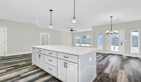 1807 Boxwood Drive, Sherman, TX 75092, 3 Bedrooms Bedrooms, ,2 BathroomsBathrooms,Residential,For Sale,1807 Boxwood Drive,20785267