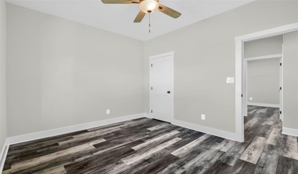 1807 Boxwood Drive, Sherman, TX 75092, 3 Bedrooms Bedrooms, ,2 BathroomsBathrooms,Residential,For Sale,1807 Boxwood Drive,20785267