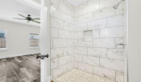 1807 Boxwood Drive, Sherman, TX 75092, 3 Bedrooms Bedrooms, ,2 BathroomsBathrooms,Residential,For Sale,1807 Boxwood Drive,20785267