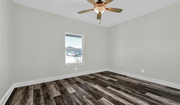 1807 Boxwood Drive, Sherman, TX 75092, 3 Bedrooms Bedrooms, ,2 BathroomsBathrooms,Residential,For Sale,1807 Boxwood Drive,20785267