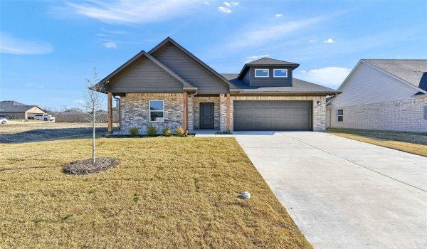 1807 Boxwood Drive, Sherman, TX 75092, 3 Bedrooms Bedrooms, ,2 BathroomsBathrooms,Residential,For Sale,1807 Boxwood Drive,20785267
