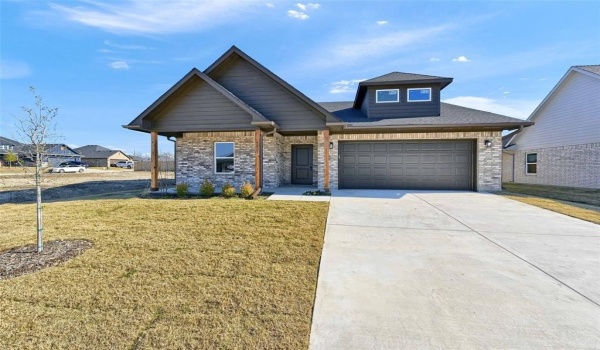 1807 Boxwood Drive, Sherman, TX 75092, 3 Bedrooms Bedrooms, ,2 BathroomsBathrooms,Residential,For Sale,1807 Boxwood Drive,20785267
