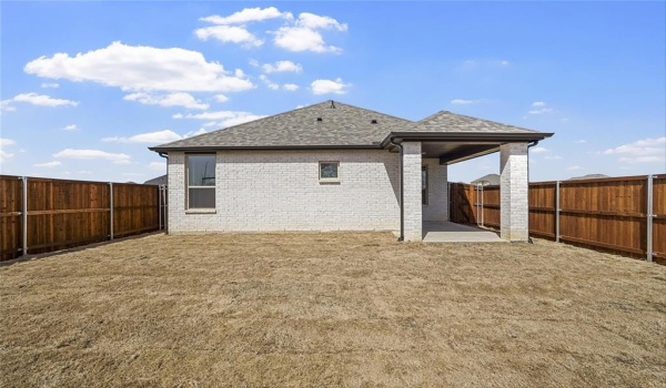 712 Sagebrush Trail, Sherman, TX 75092, 3 Bedrooms Bedrooms, ,2 BathroomsBathrooms,Residential,For Sale,712 Sagebrush Trail,20779205