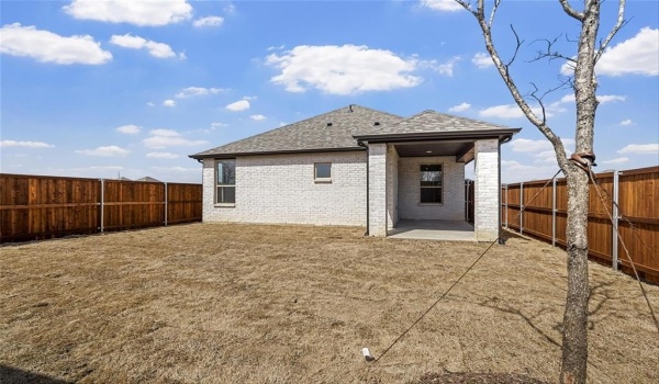 712 Sagebrush Trail, Sherman, TX 75092, 3 Bedrooms Bedrooms, ,2 BathroomsBathrooms,Residential,For Sale,712 Sagebrush Trail,20779205
