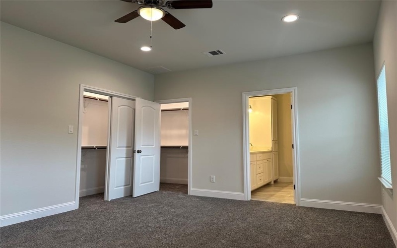 316 Elmo Street, Cleburne, TX 76031, 3 Bedrooms Bedrooms, ,2 BathroomsBathrooms,Residential,For Sale,316 Elmo Street,20779245