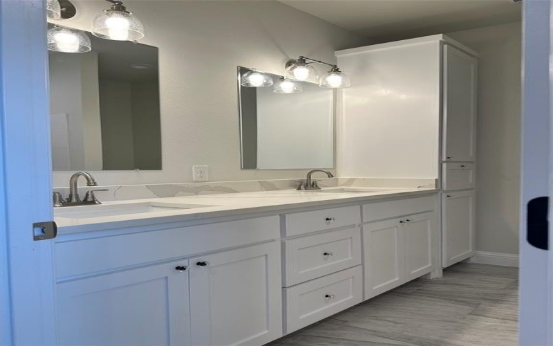316 Elmo Street, Cleburne, TX 76031, 3 Bedrooms Bedrooms, ,2 BathroomsBathrooms,Residential,For Sale,316 Elmo Street,20779245