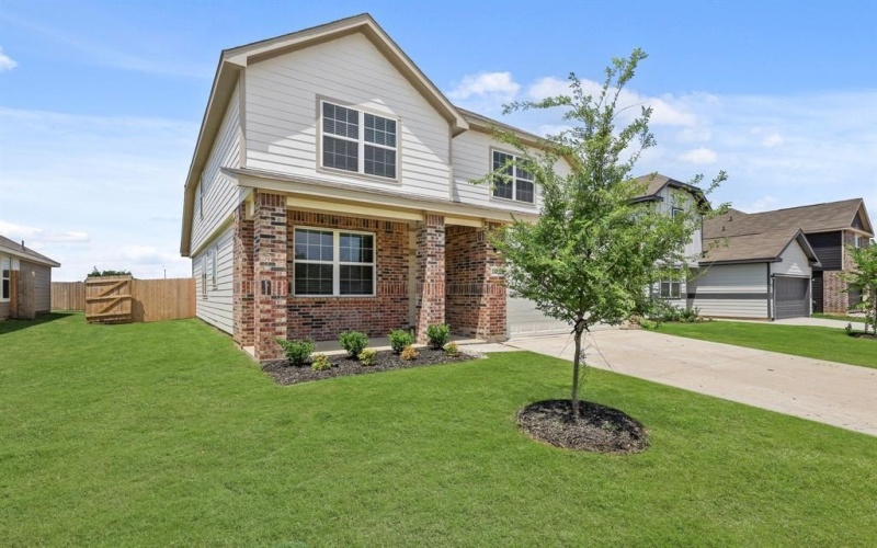2412 Dahlia Drive, Fort Worth, TX 76123, 4 Bedrooms Bedrooms, ,2 BathroomsBathrooms,Residential,For Sale,2412 Dahlia Drive,20785669