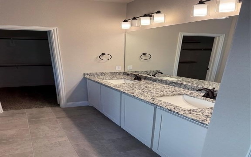11817 Serval Street, Godley, TX 76044, 5 Bedrooms Bedrooms, ,5 BathroomsBathrooms,Residential,For Sale,11817 Serval Street,20779426