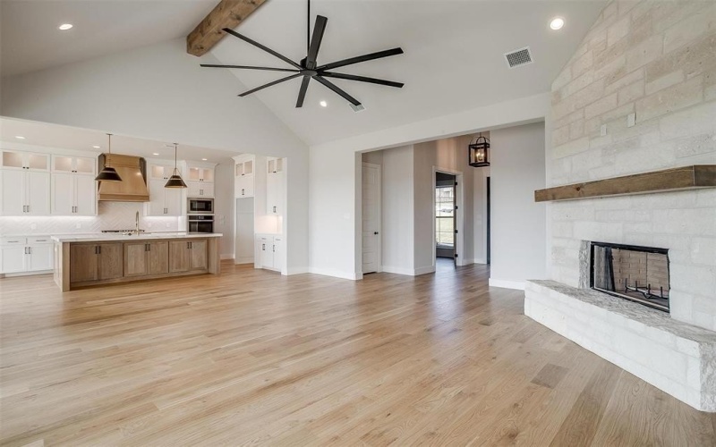 626 Hondo Crossing, Weatherford, TX 76087, 4 Bedrooms Bedrooms, ,2 BathroomsBathrooms,Residential,For Sale,626 Hondo Crossing,20785698