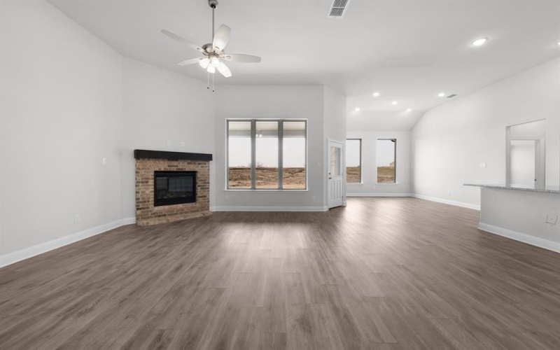 6605 Woodley, Mesquite, TX 75114, 4 Bedrooms Bedrooms, ,2 BathroomsBathrooms,Residential,For Sale,6605 Woodley,20779474