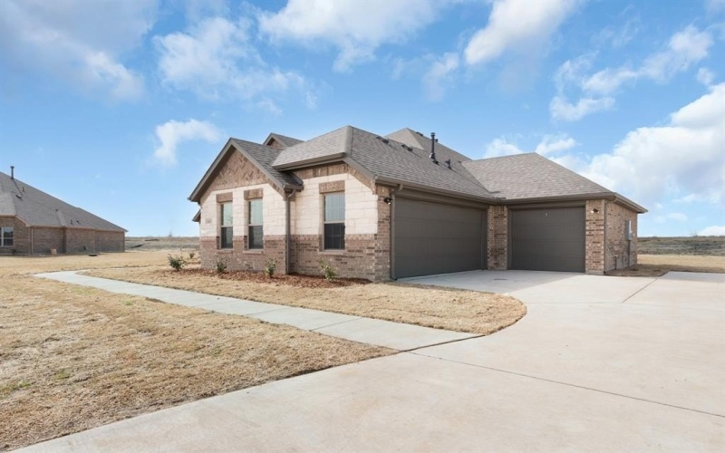 6605 Woodley, Mesquite, TX 75114, 4 Bedrooms Bedrooms, ,2 BathroomsBathrooms,Residential,For Sale,6605 Woodley,20779474