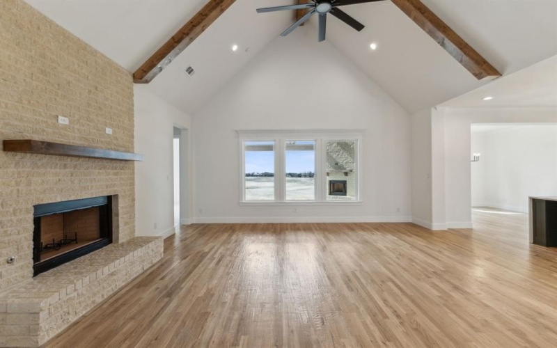 6010 Lindenwood Boulevard, Midlothian, TX 76065, 4 Bedrooms Bedrooms, ,3 BathroomsBathrooms,Residential,For Sale,6010 Lindenwood Boulevard,20785977