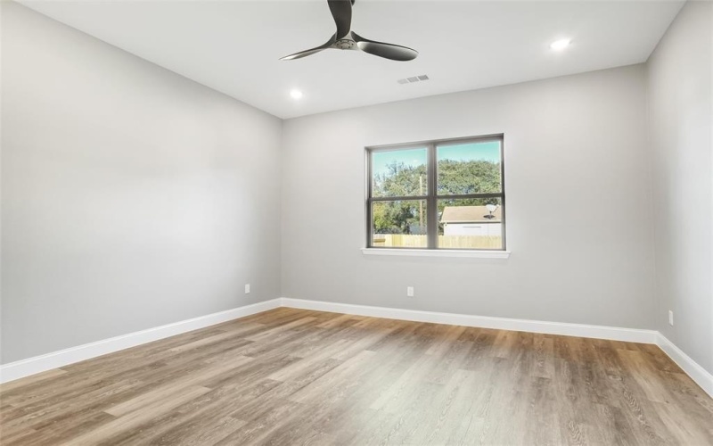 4913 Wichita Street, Granbury, TX 76048, 3 Bedrooms Bedrooms, ,2 BathroomsBathrooms,Residential,For Sale,4913 Wichita Street,20779689