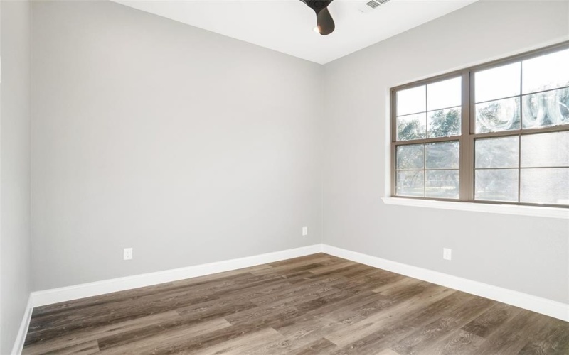 4913 Wichita Street, Granbury, TX 76048, 3 Bedrooms Bedrooms, ,2 BathroomsBathrooms,Residential,For Sale,4913 Wichita Street,20779689