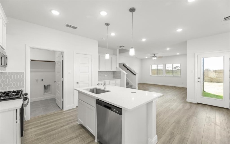 1040 Happy Holly Road, Lavon, TX 75166, 4 Habitaciones Habitaciones , ,2 BañosBaños,Residential,En Venta,1040 Happy Holly Road,20786006