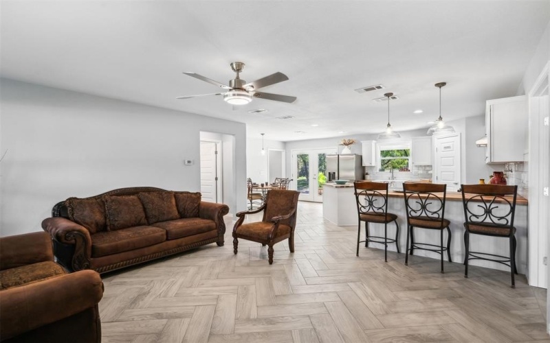 5816 Archery Court, Granbury, TX 76048, 3 Bedrooms Bedrooms, ,2 BathroomsBathrooms,Residential,For Sale,5816 Archery Court,20779821