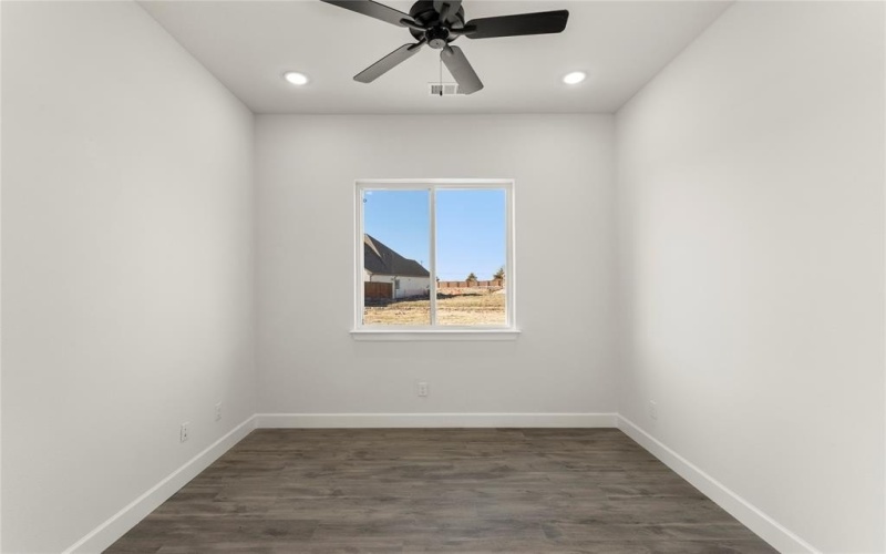 1416 Kirkdale Drive, Forney, TX 75126, 4 Bedrooms Bedrooms, ,3 BathroomsBathrooms,Residential,For Sale,1416 Kirkdale Drive,20779830