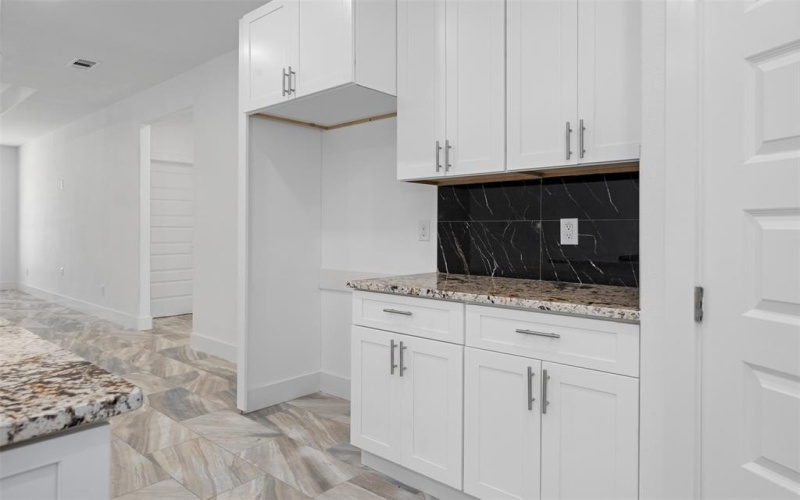 313 Kapuna Drive, Tool, TX 75143, 3 Bedrooms Bedrooms, ,2 BathroomsBathrooms,Residential,For Sale,313 Kapuna Drive,20779926