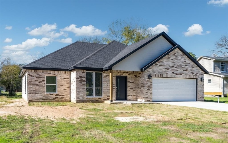 313 Kapuna Drive, Tool, TX 75143, 3 Bedrooms Bedrooms, ,2 BathroomsBathrooms,Residential,For Sale,313 Kapuna Drive,20779926